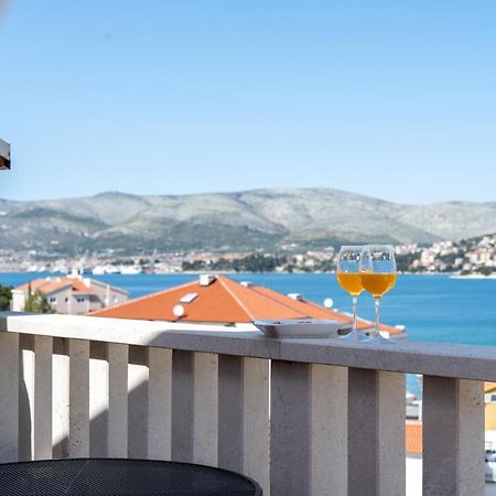Dalmatia Apartments Ciovo Trogir Exterior photo